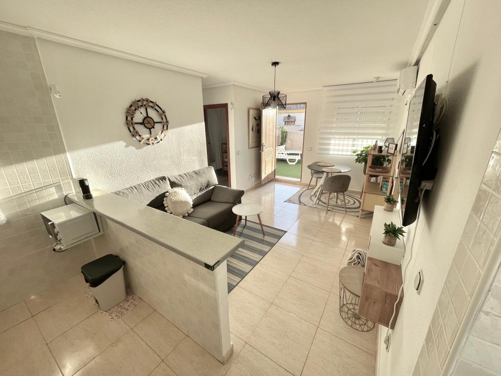 Pretty Bungalow With Private Terrace Полоп Экстерьер фото
